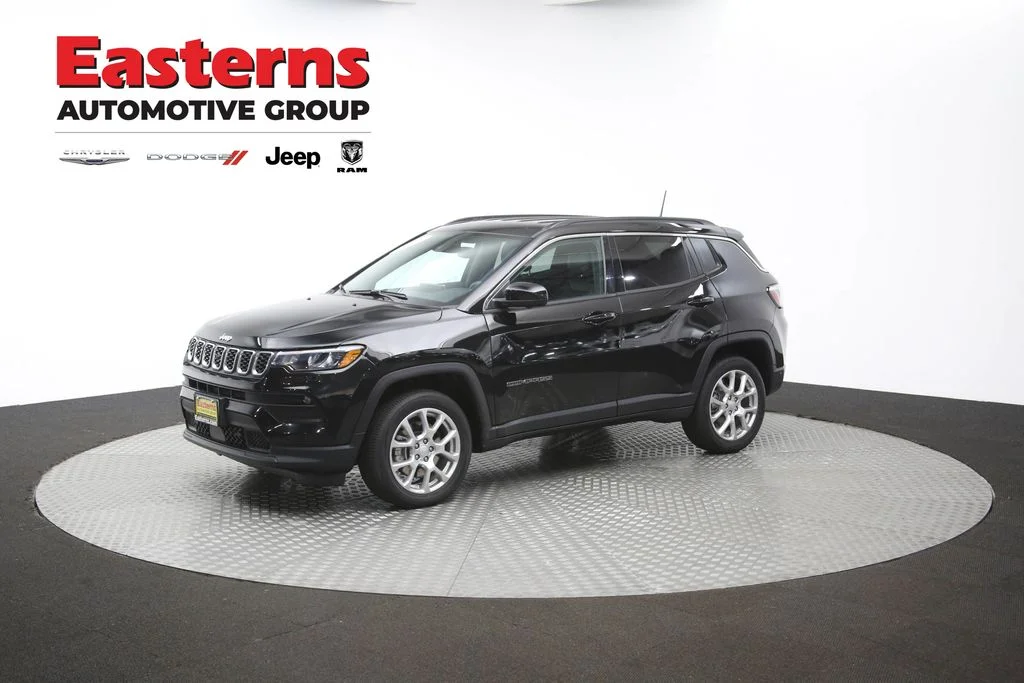 Certified Used 2024 Black Jeep Latitude Lux image 56