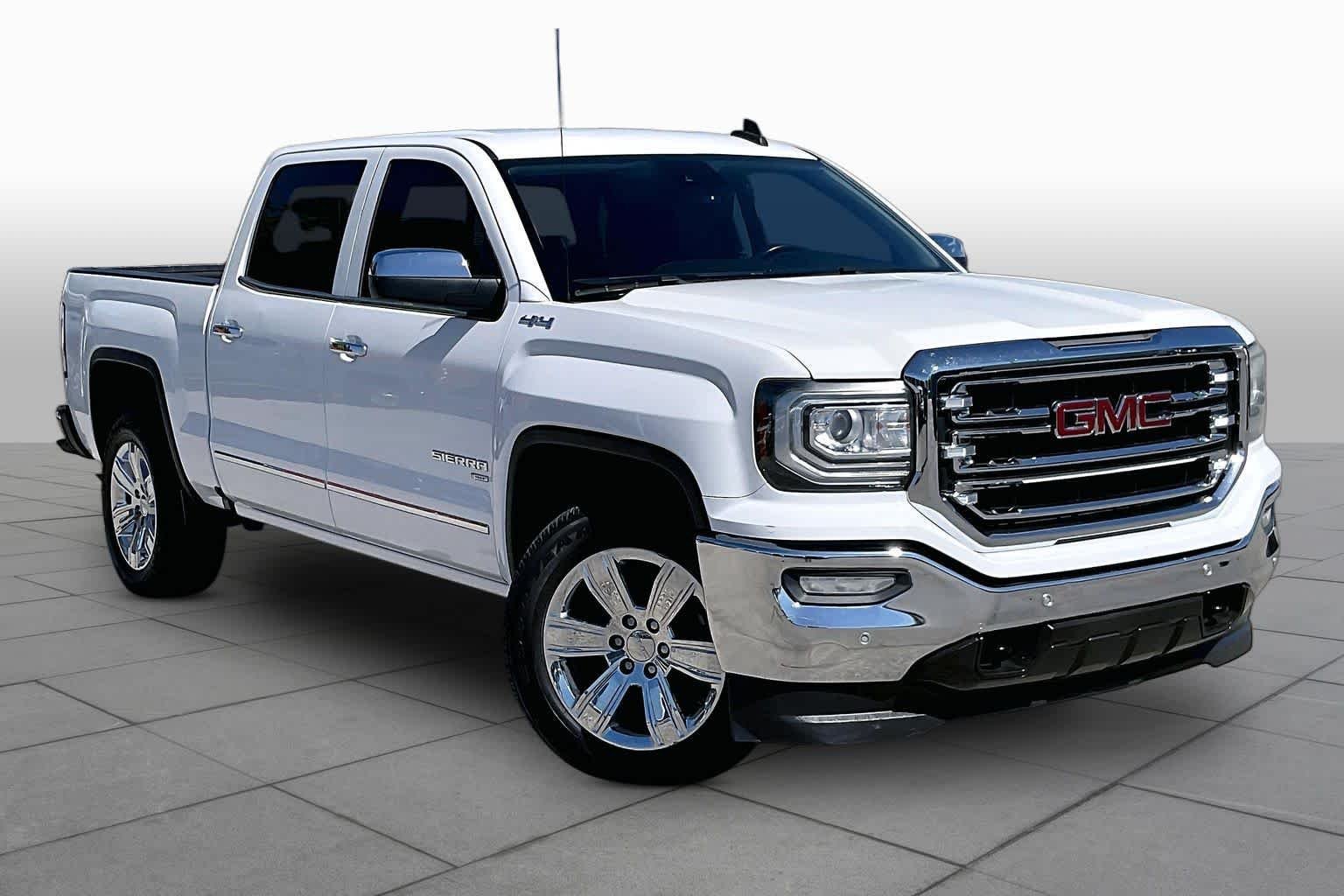 Used 2018 Summit White GMC SLT image 3
