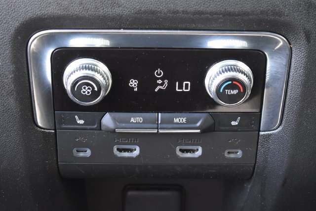 Used 2021 Black GMC Denali image 17