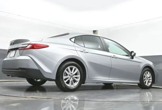 Used 2025 Silver Toyota LE image 12