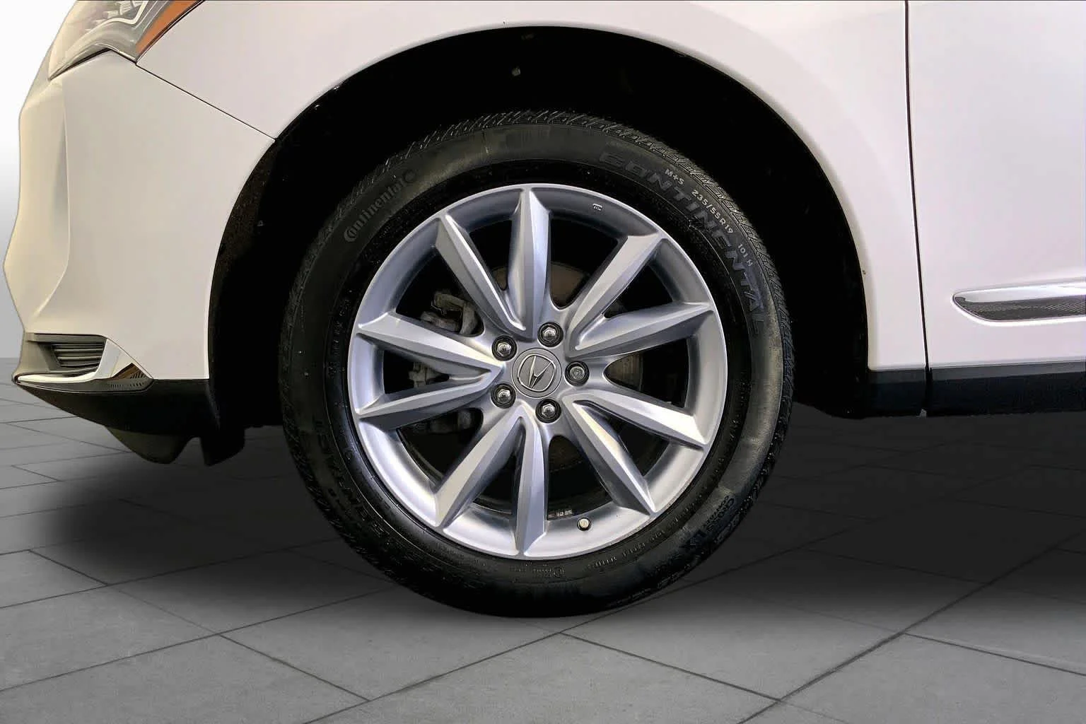 Certified Used 2023 Platinum White Pearl Acura BASE image 11