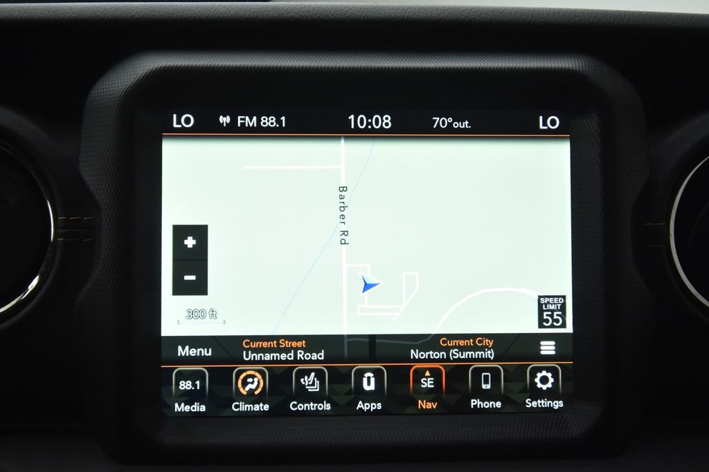Certified Used 2021 Black Clearcoat Jeep Overland image 14