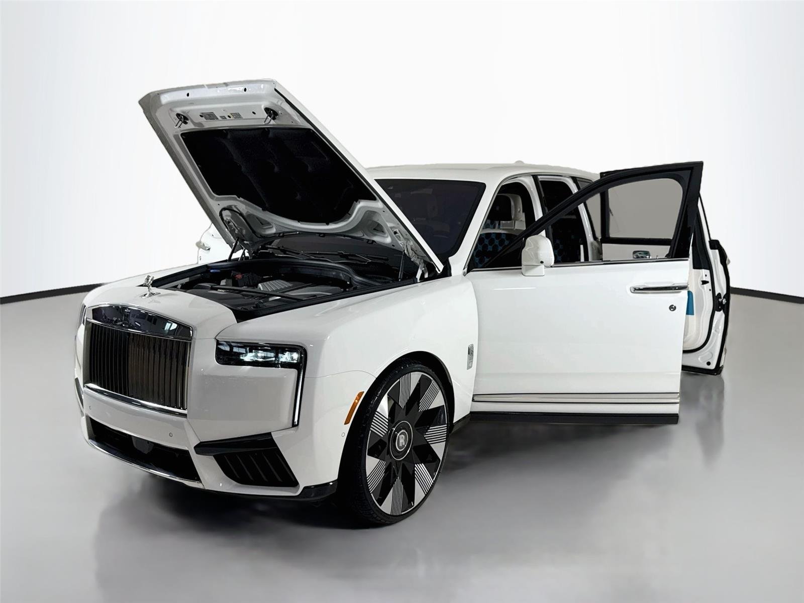 Used 2025 English White Rolls-Royce 26