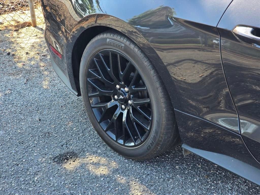 Used 2022 Gray Ford GT image 20