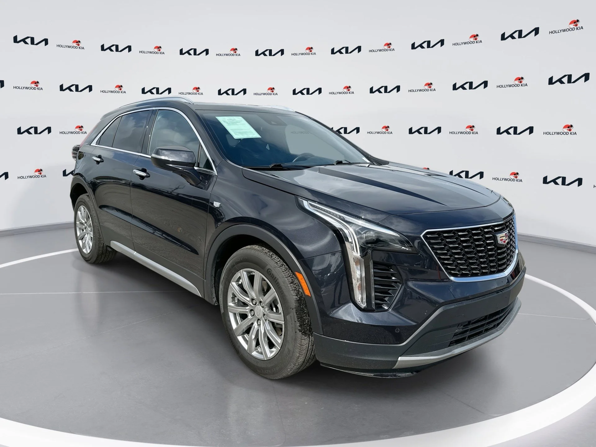 2023 Cadillac XT4 Premium Luxury's photo