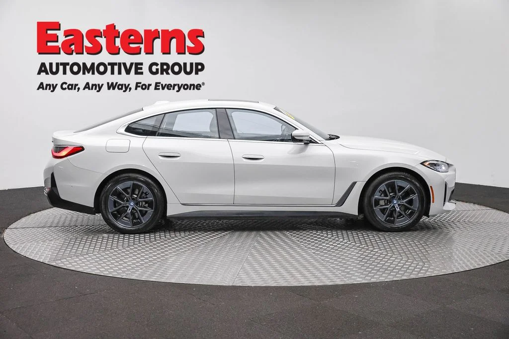Used 2023 White BMW eDrive35 image 4