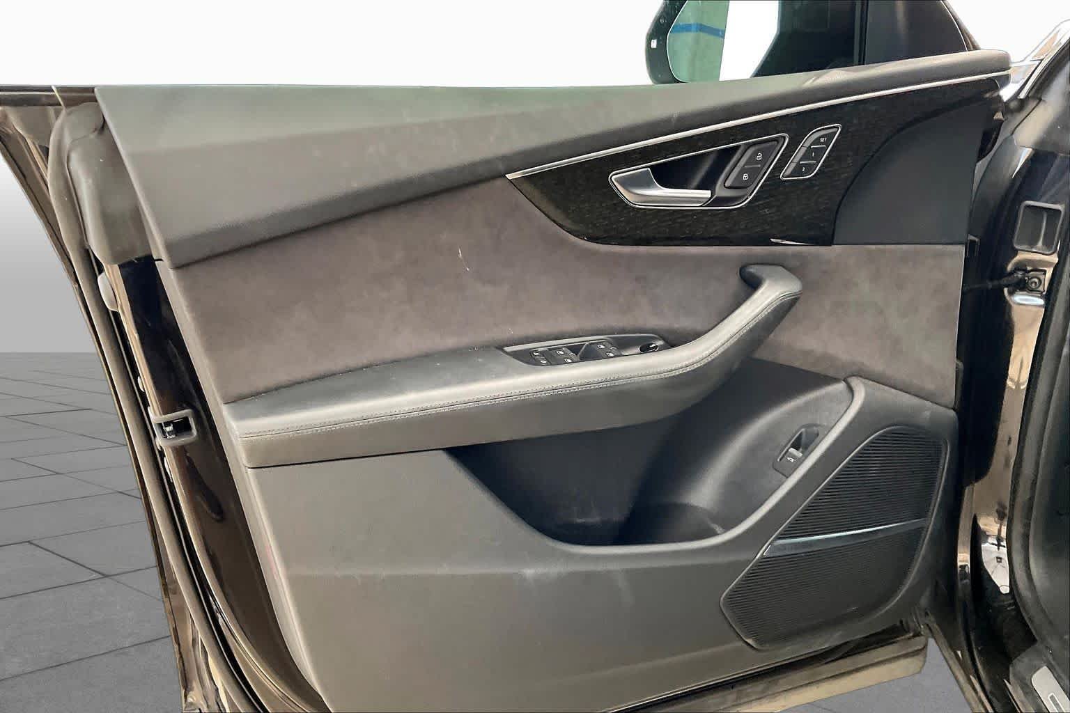 Used 2019 Orca Black Metallic Audi Prestige image 22