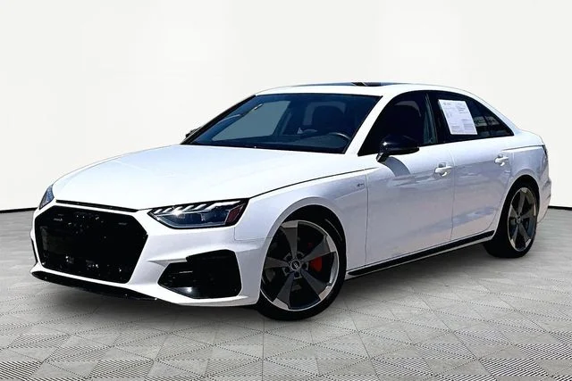 2023 Audi A4 45 S line Premium Plus