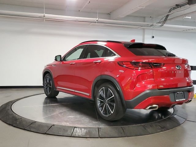 Used 2023 Red INFINITI SENSORY image 7