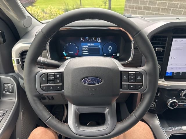 New 2026 Star White Metallic Tri-Coat Ford Lariat image 53