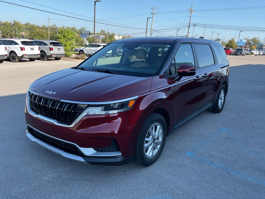 2023 Kia Carnival LX photo 3