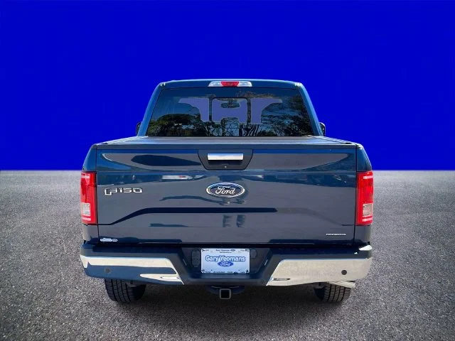 Used 2015 Blue Ford XLT image 4