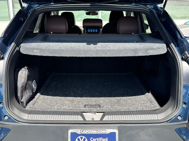 Certified Used 2023 Blue Metallic Volkswagen Pro image 18