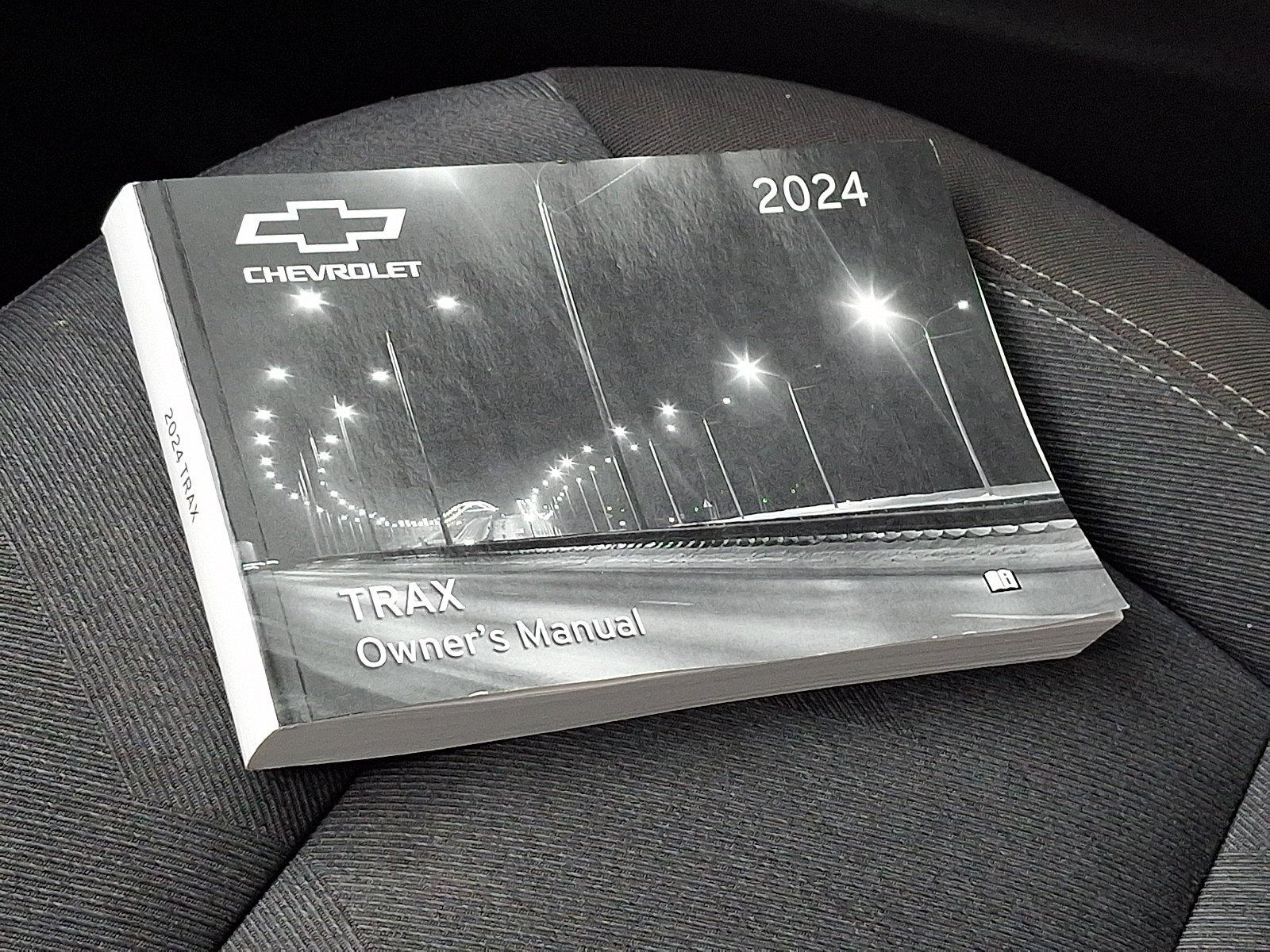 2024 Chevrolet Trax LS - Photo 24