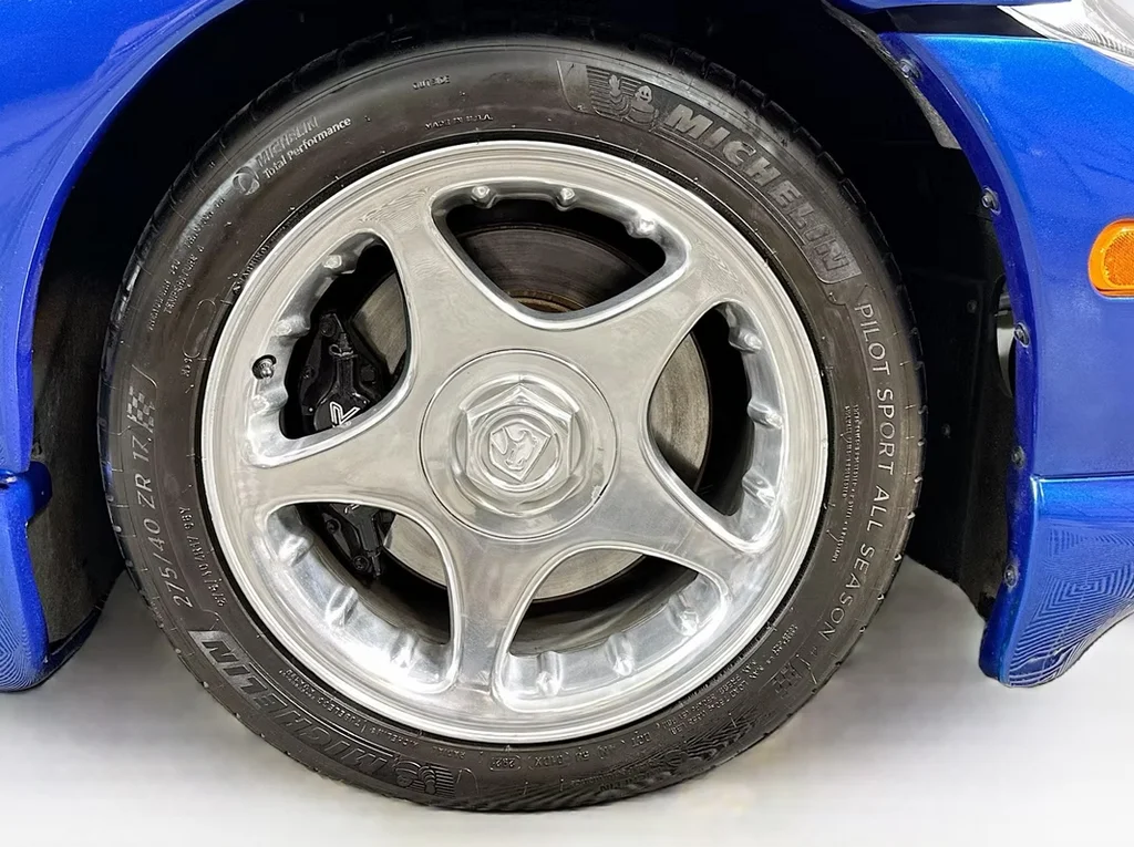 Used 1997 Blue Dodge GTS image 40