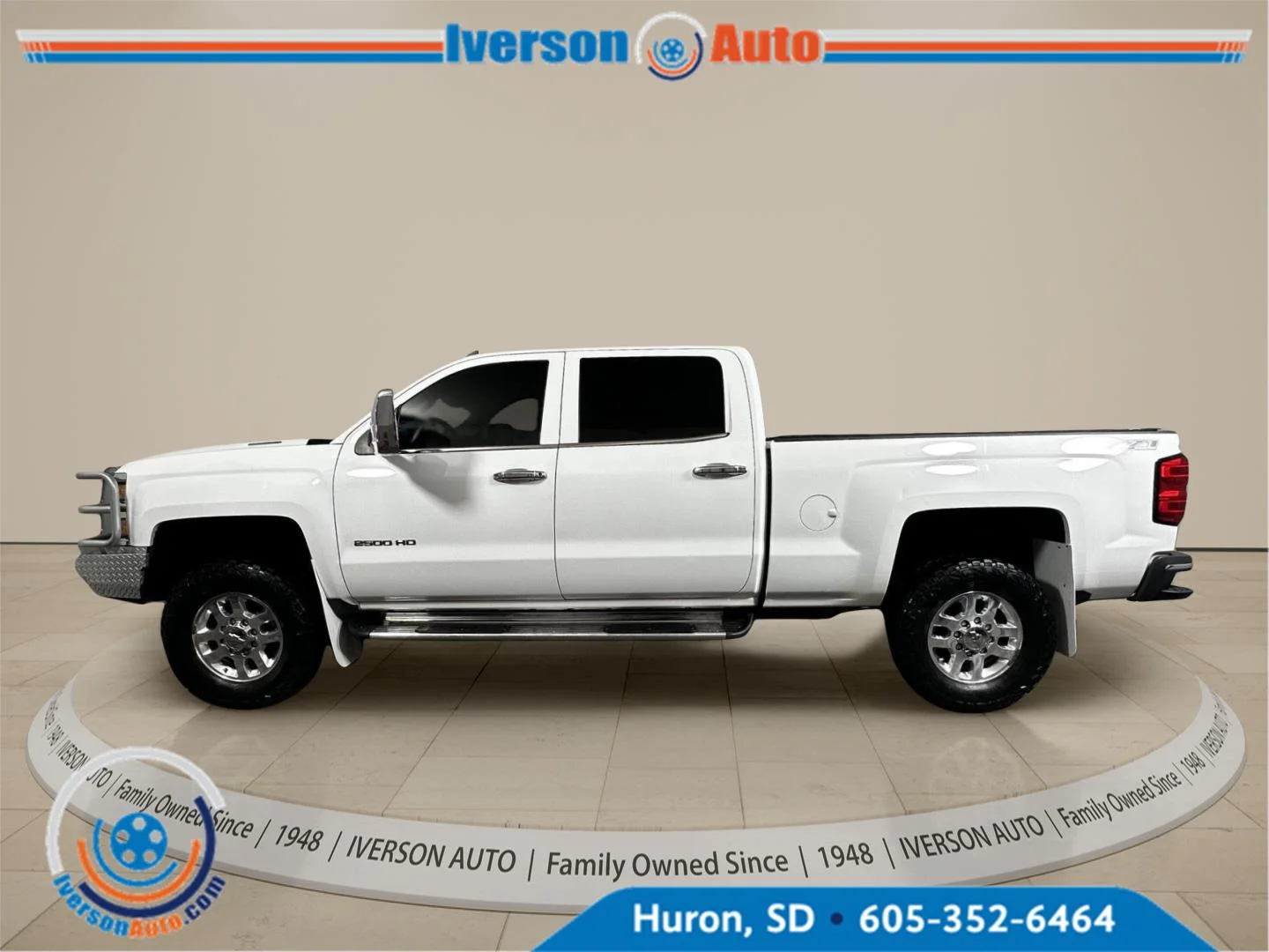 Used 2015 Summit White Chevrolet LT image 5