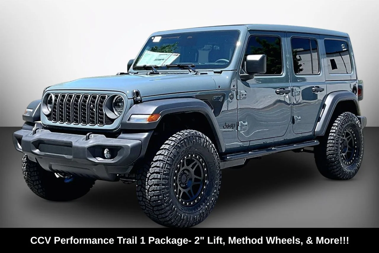 New 2026 Anvil Clearcoat Jeep Sport S image 4