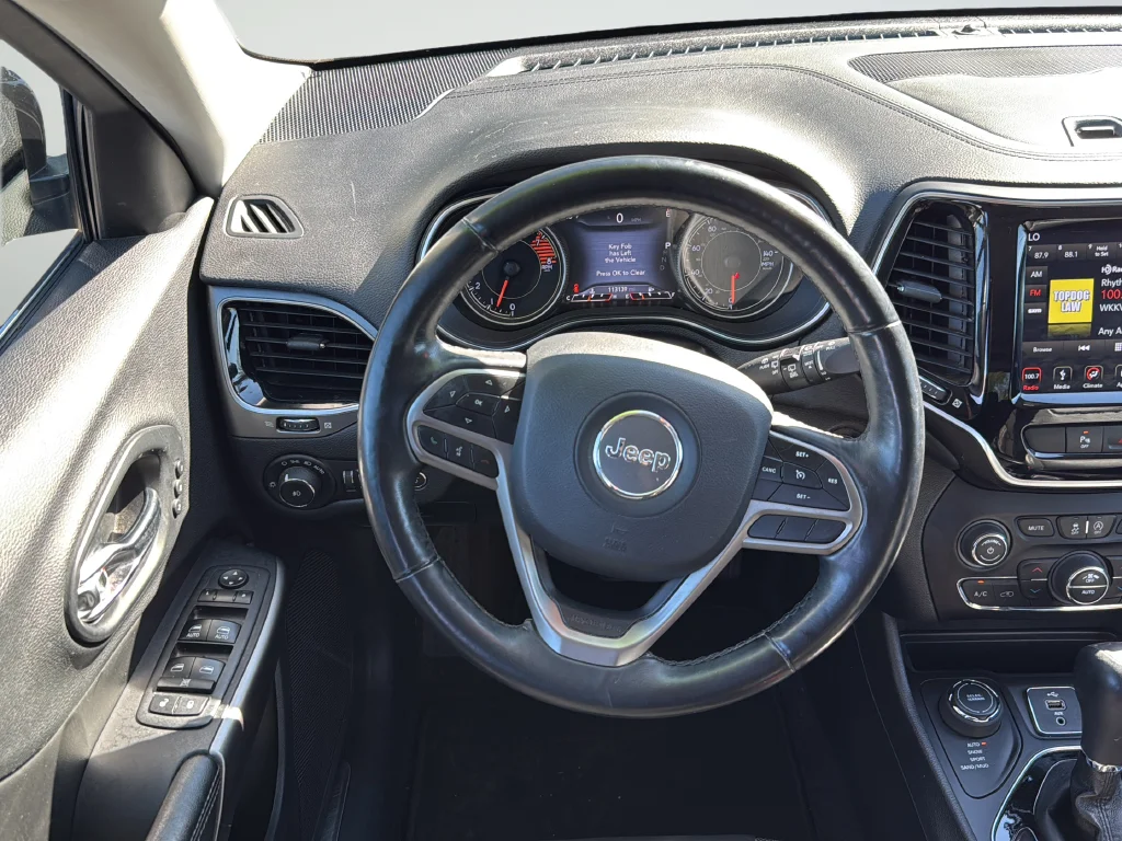 Used 2019 Black Jeep Limited image 20