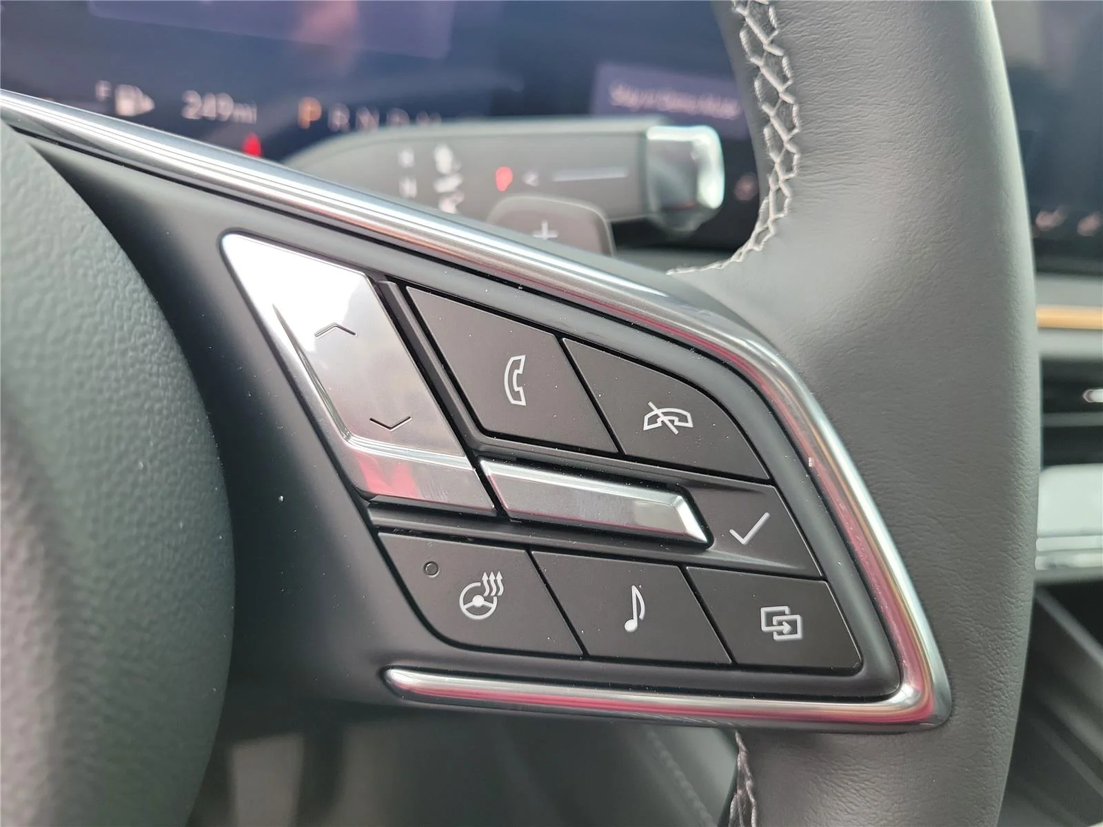 New 2026 Brilliant Red Buick Avenir image 24
