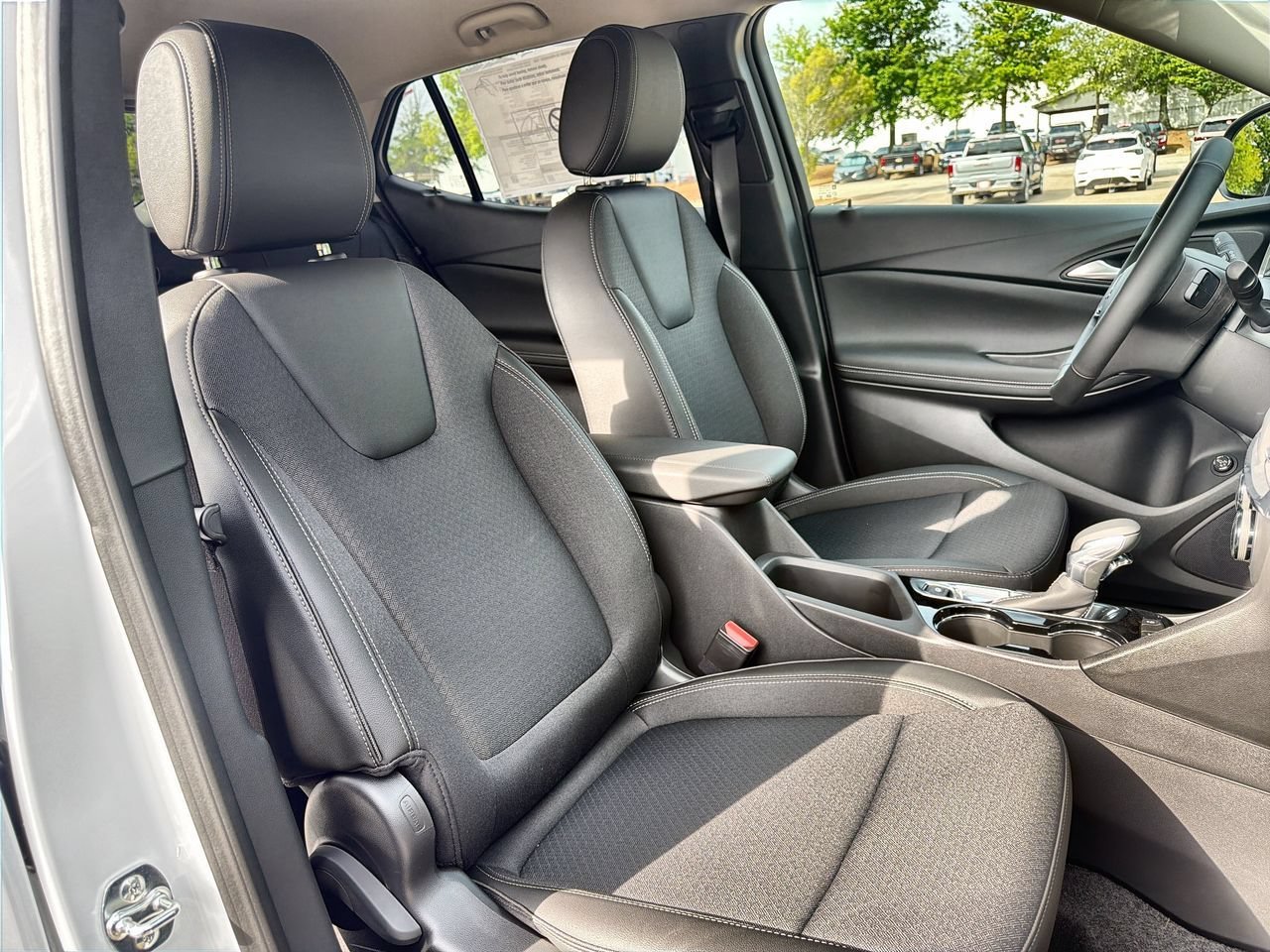 New 2026 Summit White Buick Preferred image 23