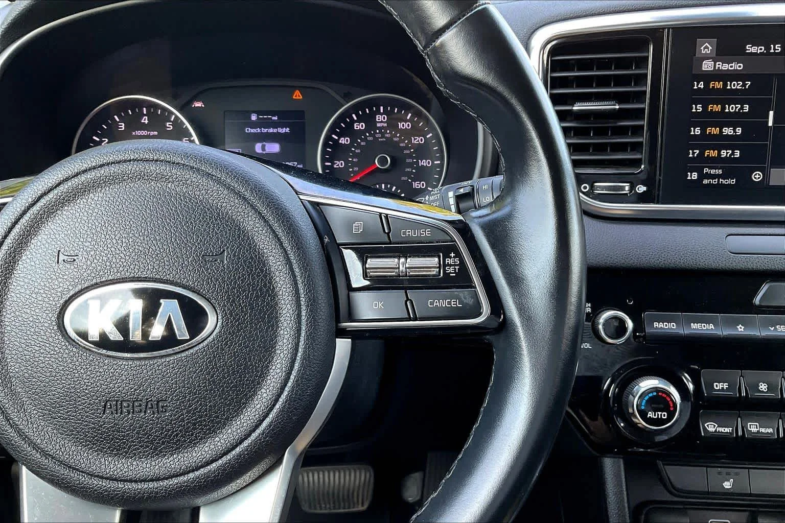 Used 2021 Snow White Pearl Kia EX image 24