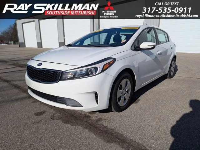 2017 Kia Forte LX AT's photo
