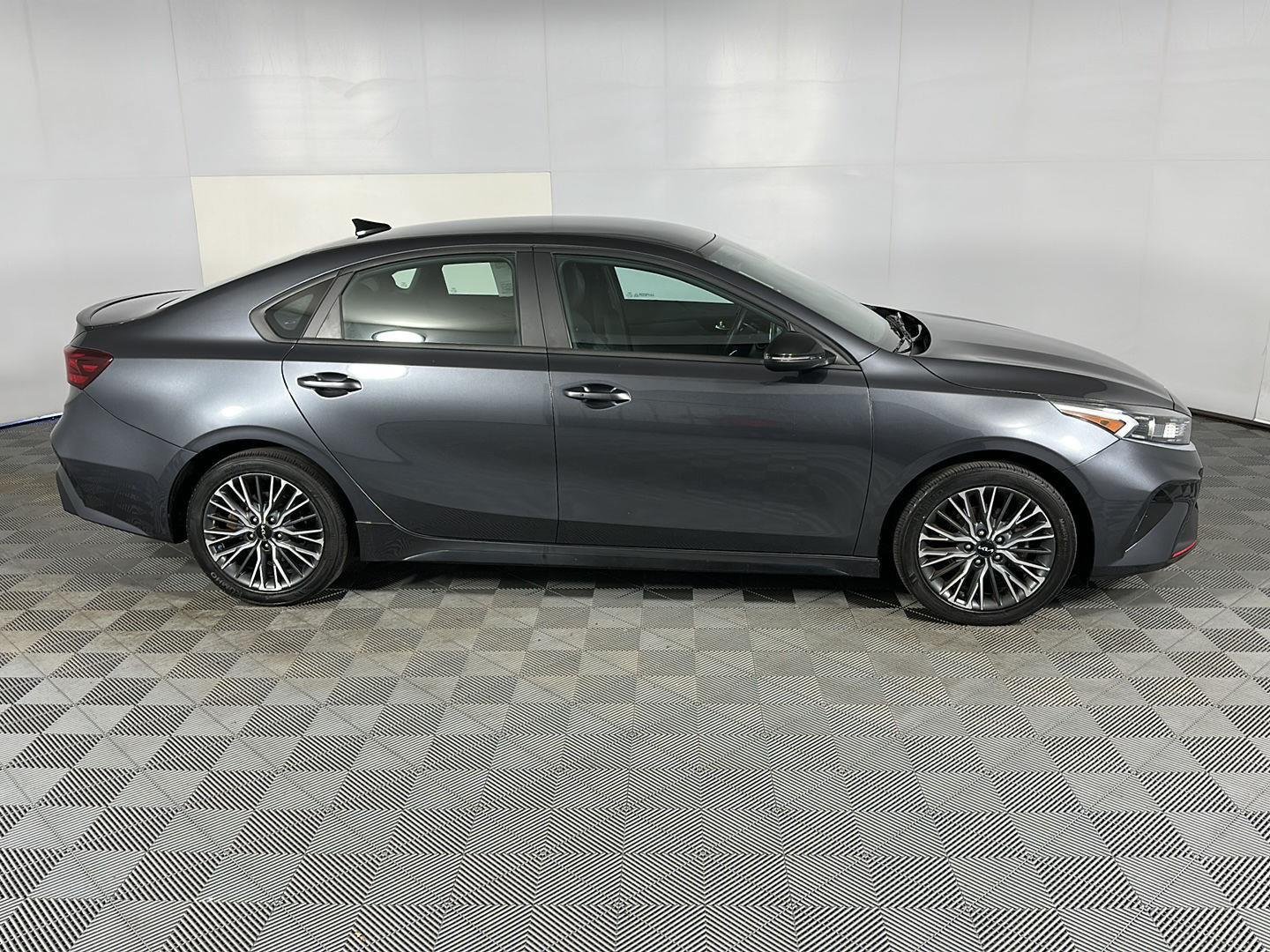 Used 2023 Gravity Gray Kia GT-Line image 16