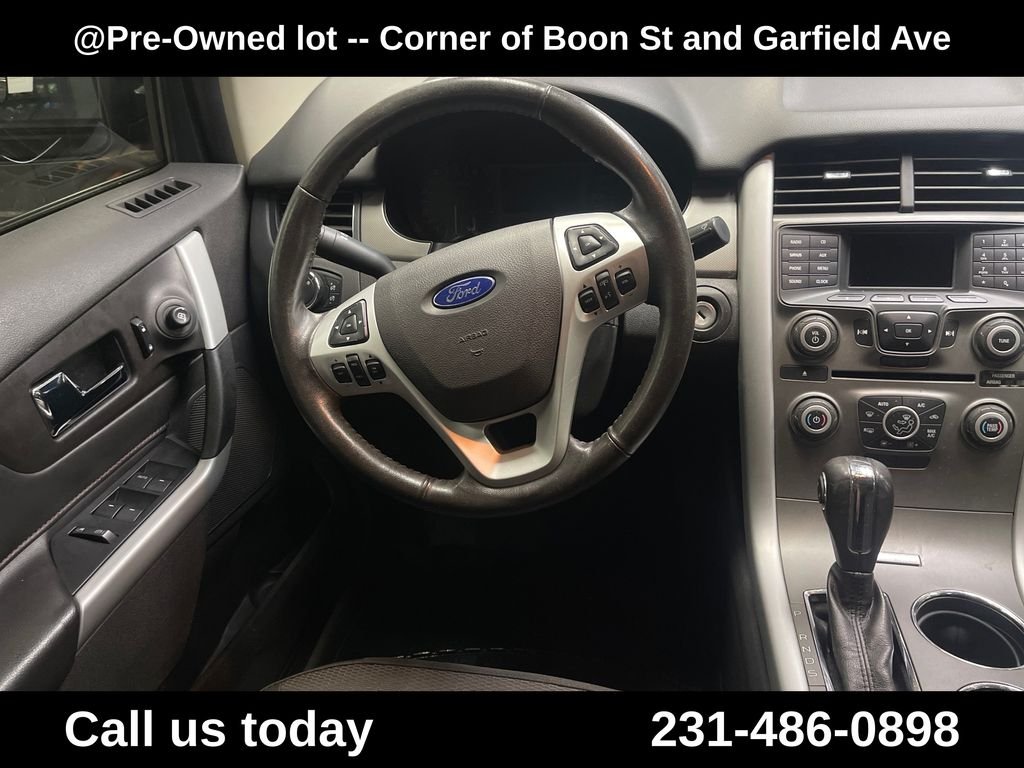 Used 2014 Black Ford SEL image 17