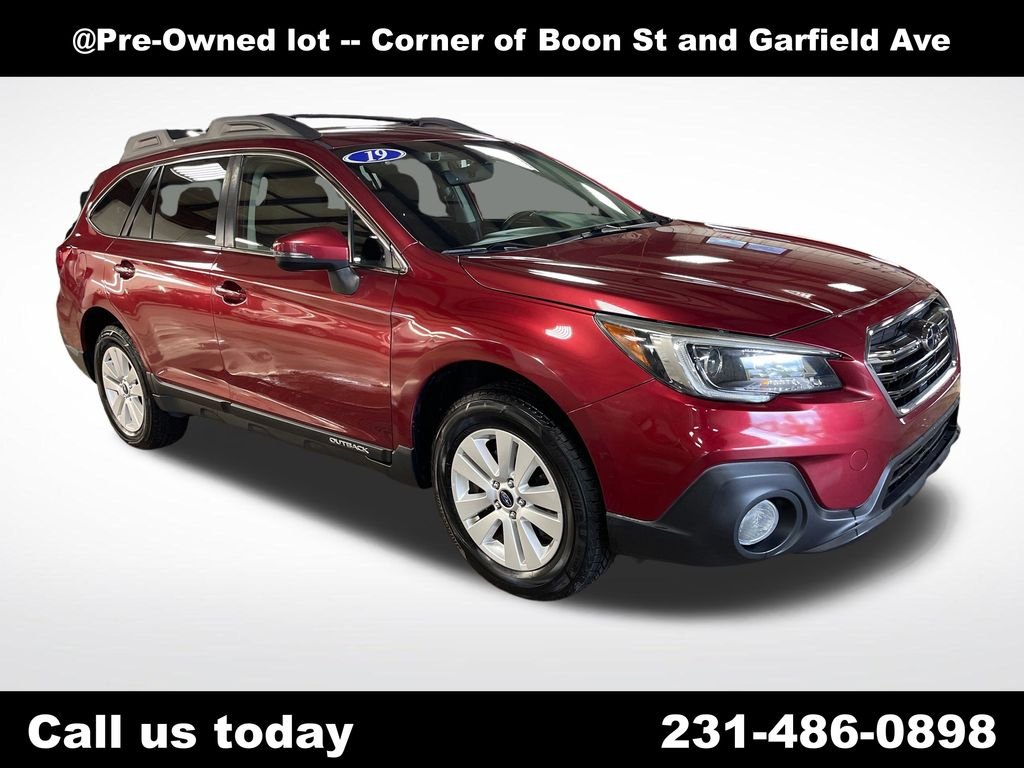 Used 2019 Red Subaru 2.5i Premium image 7