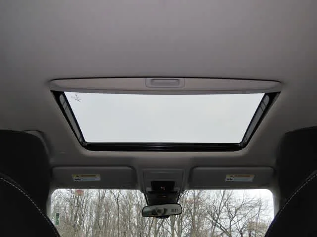 New 2026 Meteorite Gray Metallic Honda SE image 23