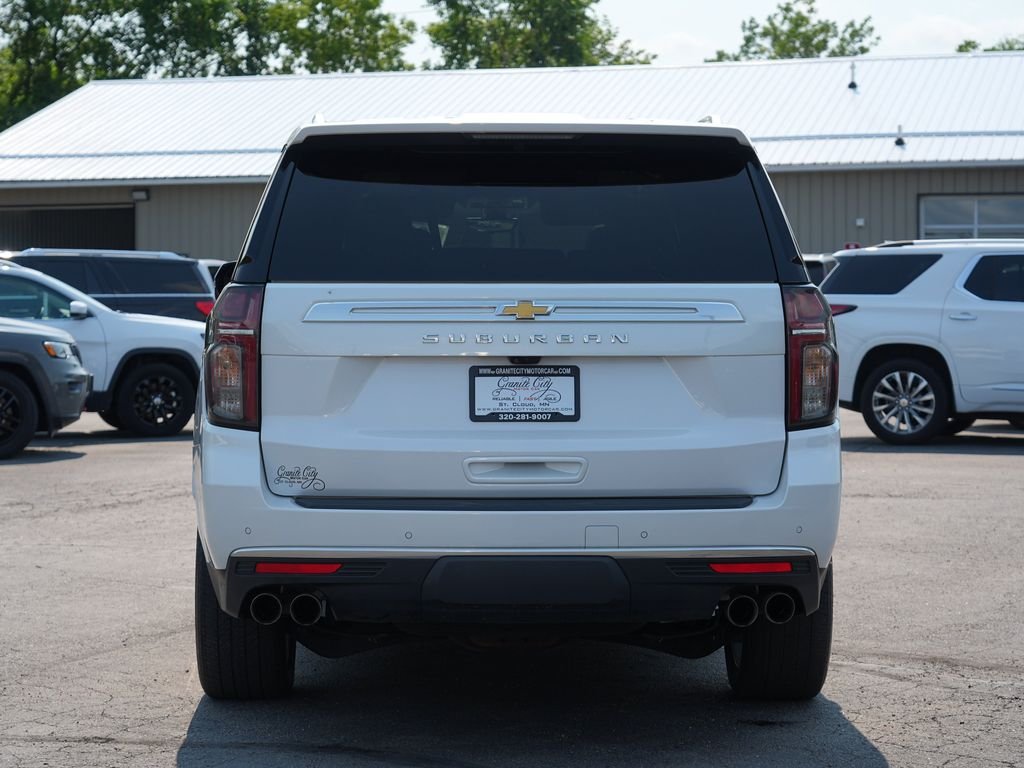 Used 2022 Beige Chevrolet High Country image 4
