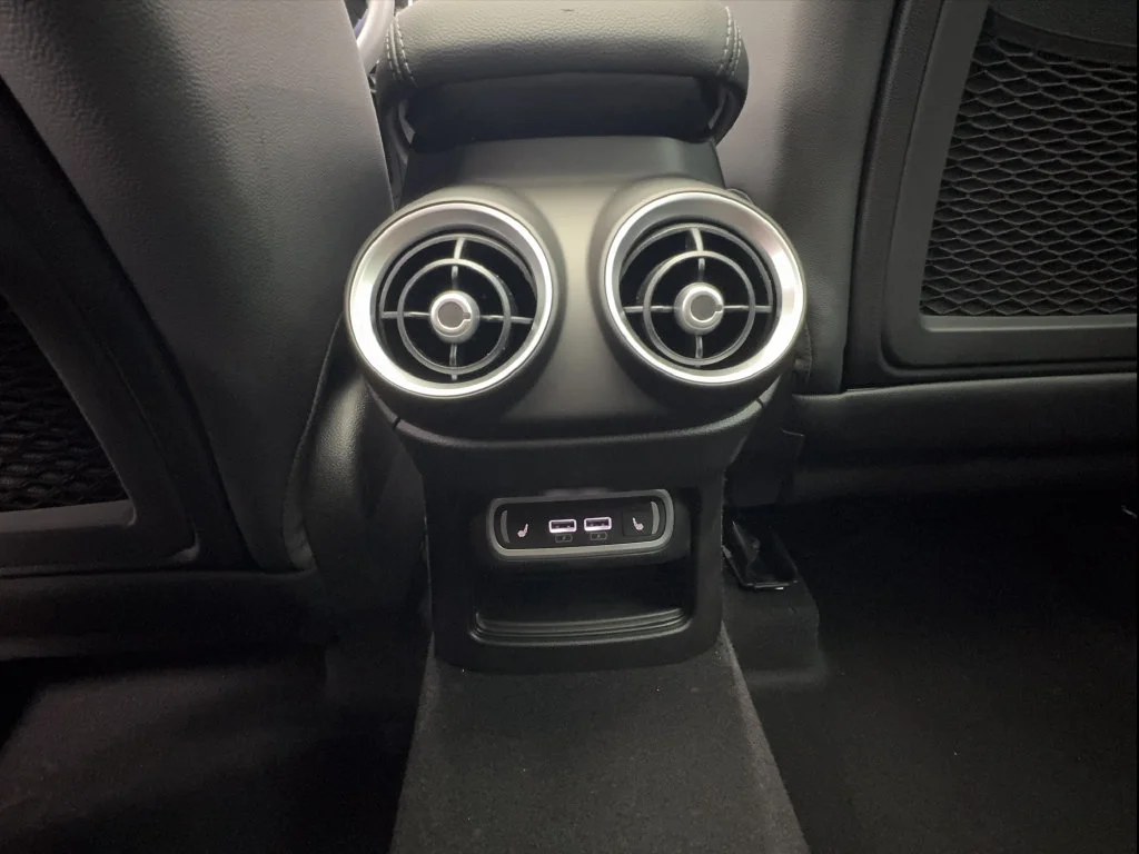 New 2026 Black Alfa Romeo Base image 25