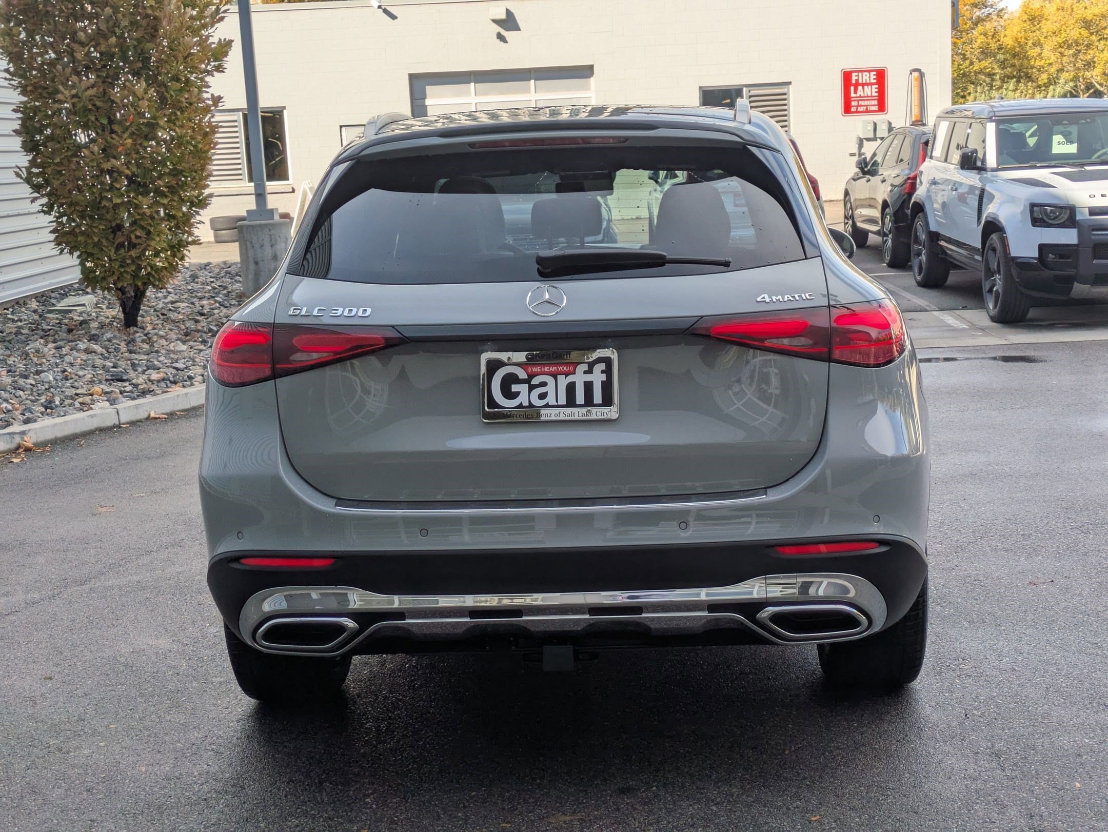 New 2026 MANUFAKTUR Alpine Grey Mercedes-Benz GLC 300 image 4