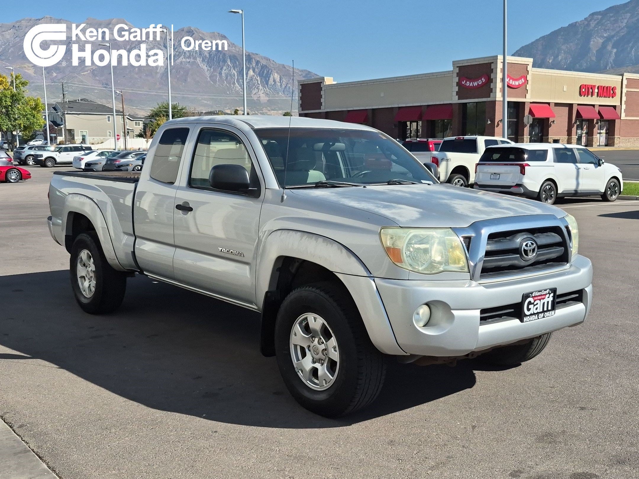 Used 2006 Silver Toyota PreRunner image 1