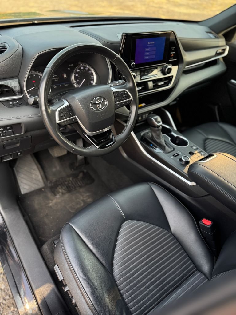 Used 2024 Midnight Black Metallic Toyota XSE image 35