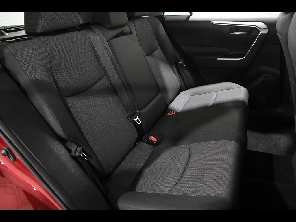 Used 2025 Ruby Flare Pearl Toyota XLE image 19