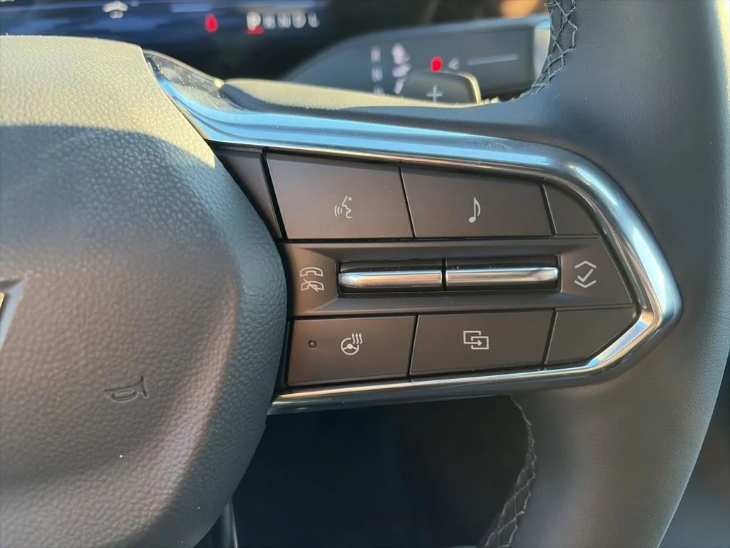 2026 Chevrolet Equinox LT - Photo 36
