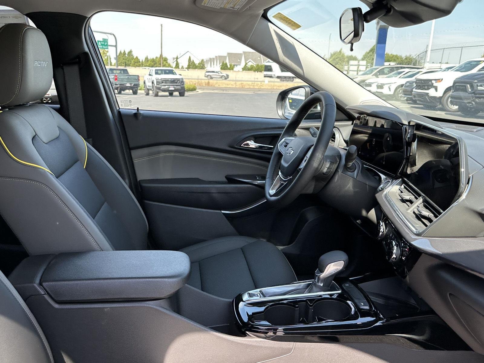 2026 Chevrolet Trax Activ - Photo 38