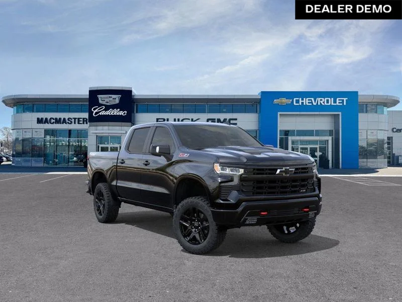 Used 2026  Chevrolet LT Trail Boss image 1