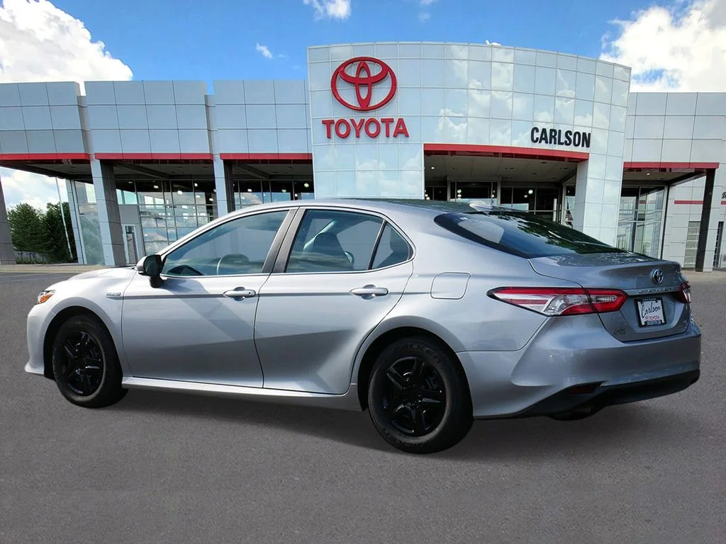 Certified Used 2020 Silver Toyota LE image 6