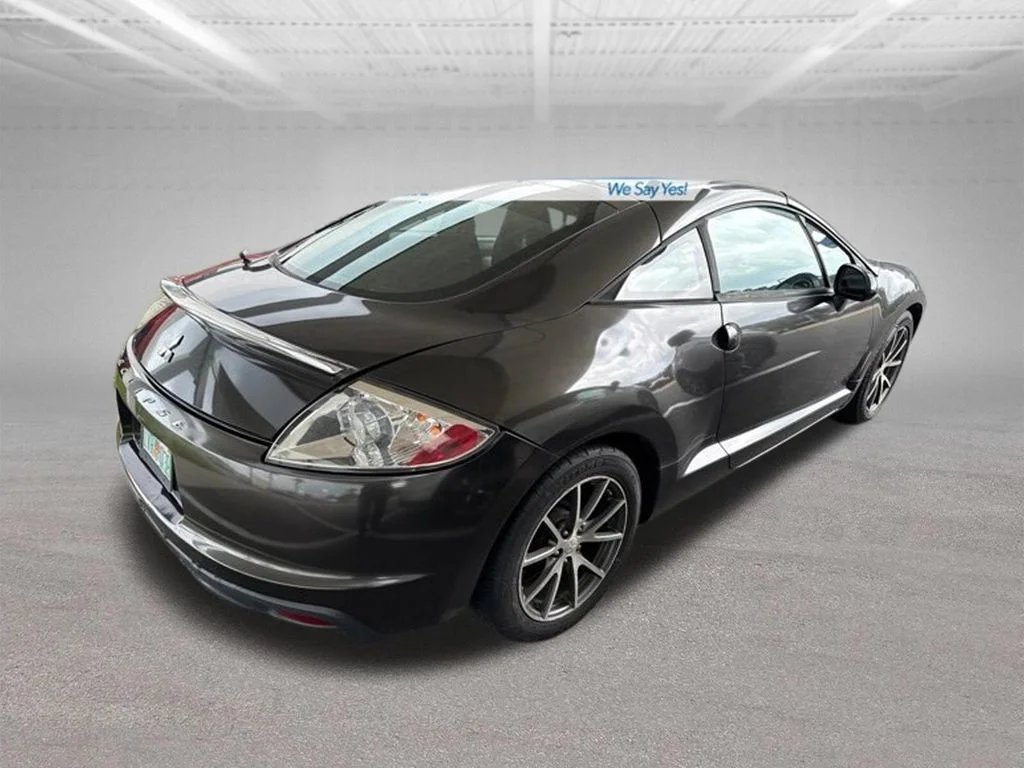 Used 2011 Gray Mitsubishi GS image 4