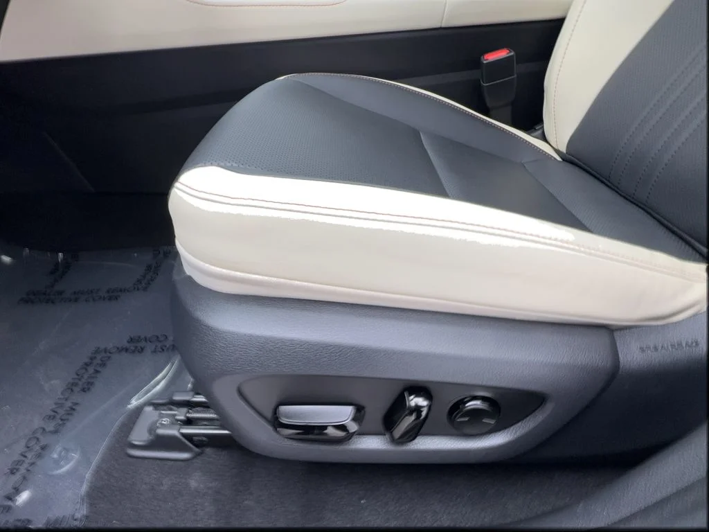 Used 2024 Silver Lexus 350 Base image 21