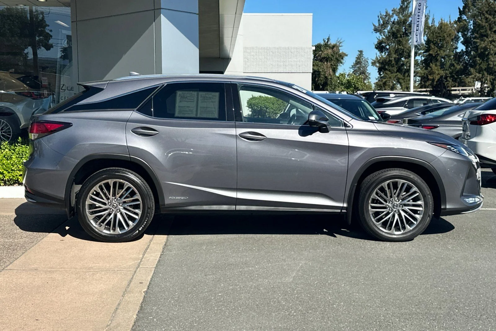 Used 2020 Gray Pearl Lexus 450h image 3