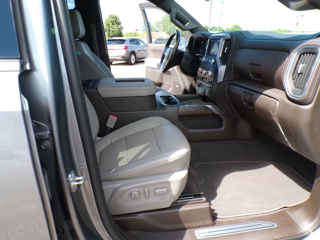 Used 2021 Steel Metallic GMC SLT image 28