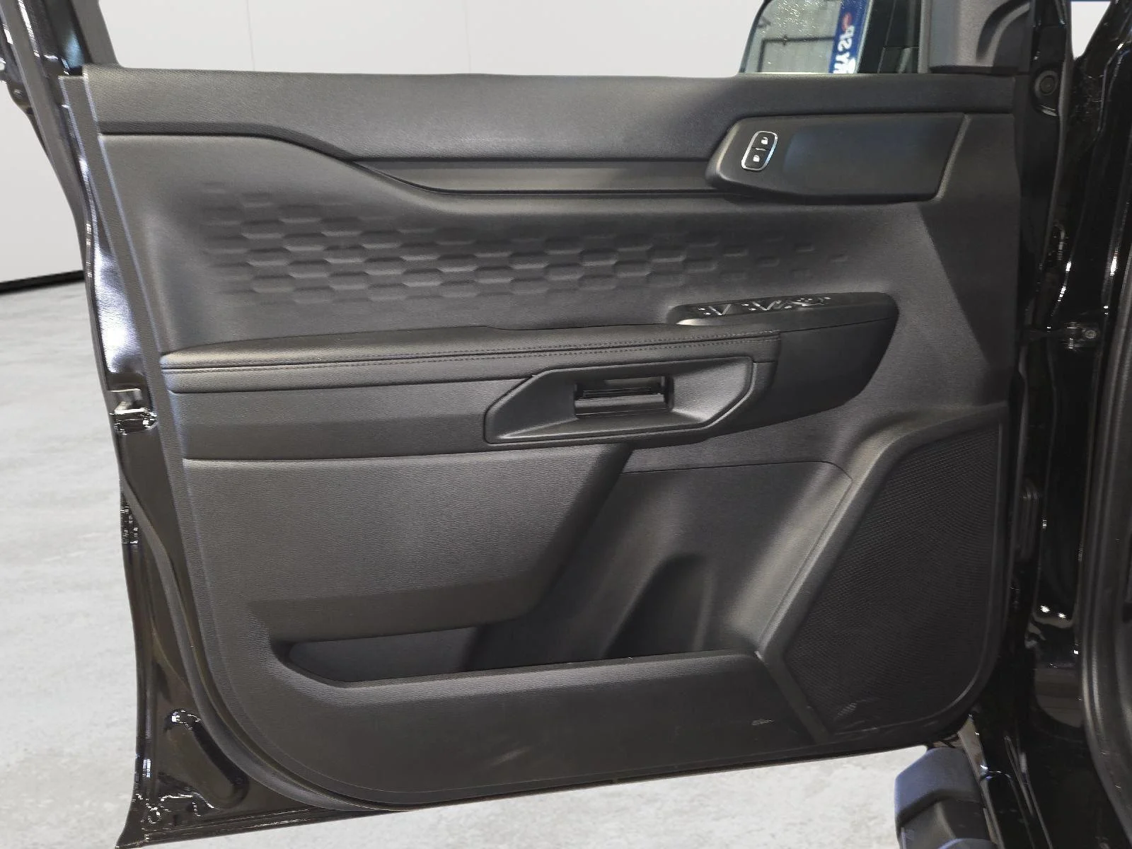 Used 2026 Shadow Black Ford XLT image 18