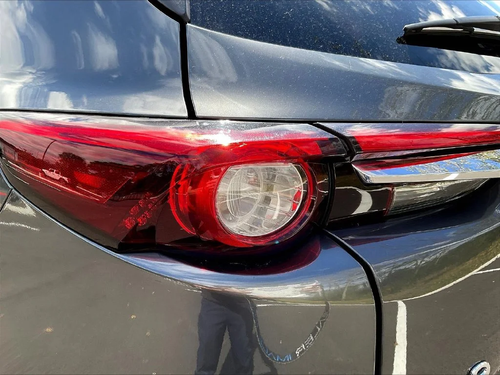 Used 2021 Machine Gray Mazda Signature image 27