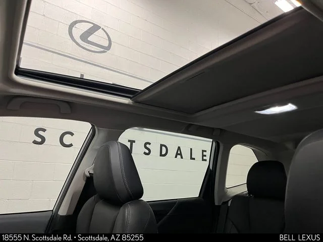 Used 2021 Silver Subaru Limited image 31