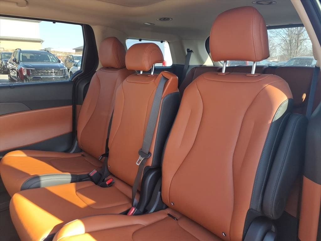 2026 Kia Carnival SX - Photo 26
