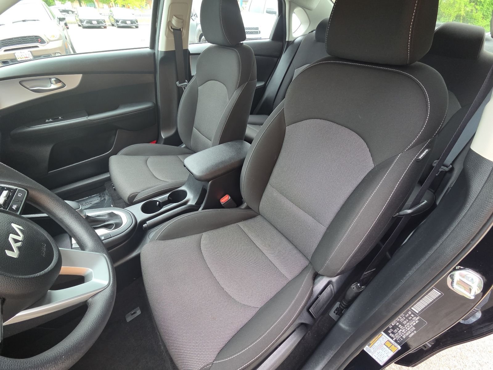 Used 2024 Black Kia LXS image 9