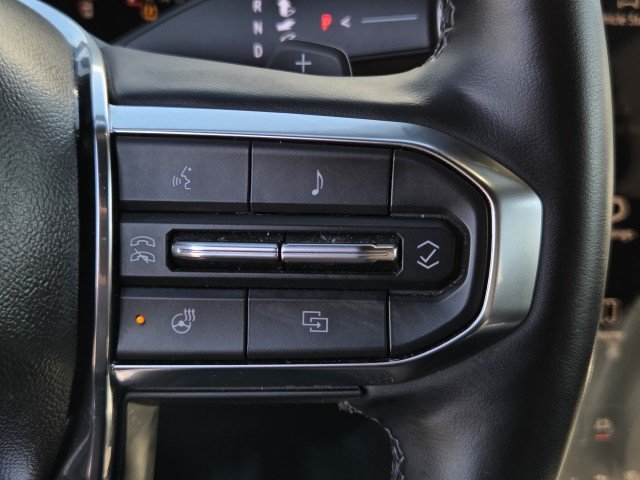 Used 2025 Ebony Twilight Metallic GMC Elevation image 24